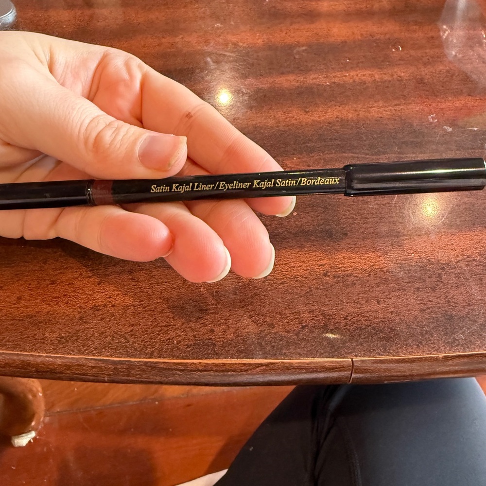 Victoria Beckham Satin Kajal Liner - Bordeaux